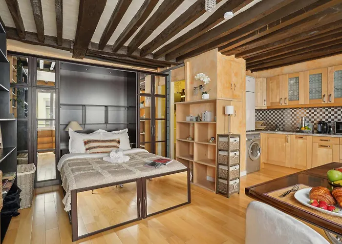 Bnbnova - Pompidou & Le Marais Апартаменты