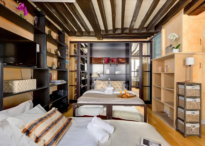 Bnbnova - Pompidou & Le Marais Париж