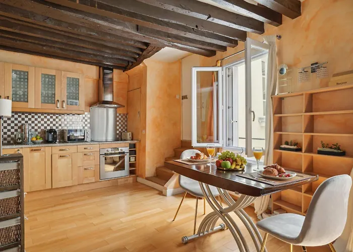 Апартаменты Bnbnova - Pompidou & Le Marais Париж