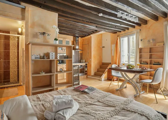 Bnbnova - Pompidou & Le Marais Париж