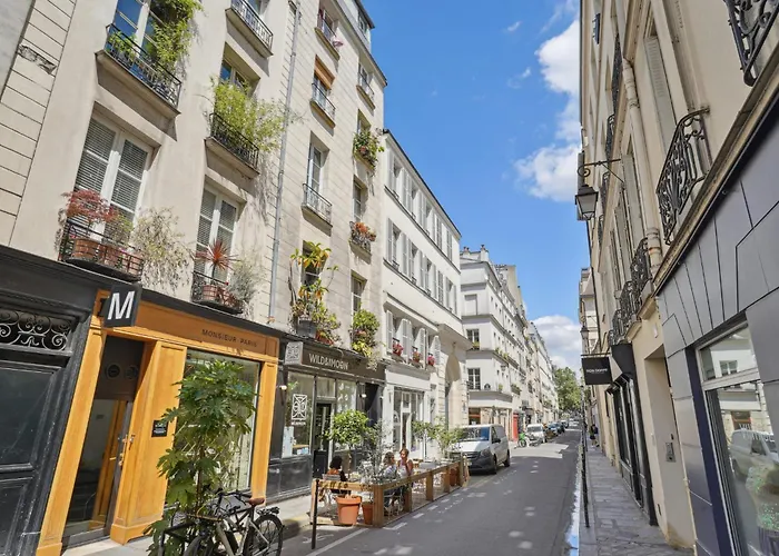 Bnbnova - Pompidou & Le Marais * Париж